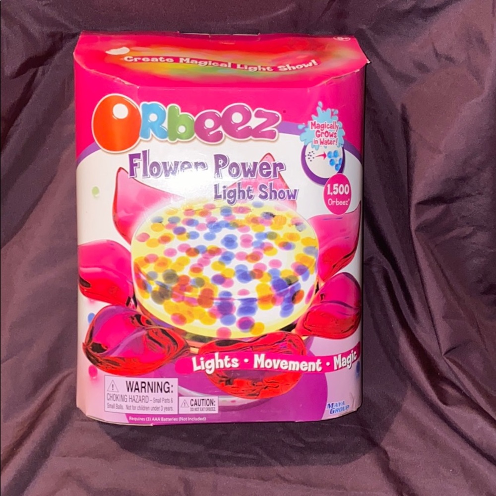 NWOT Orbeez Flower Light Show